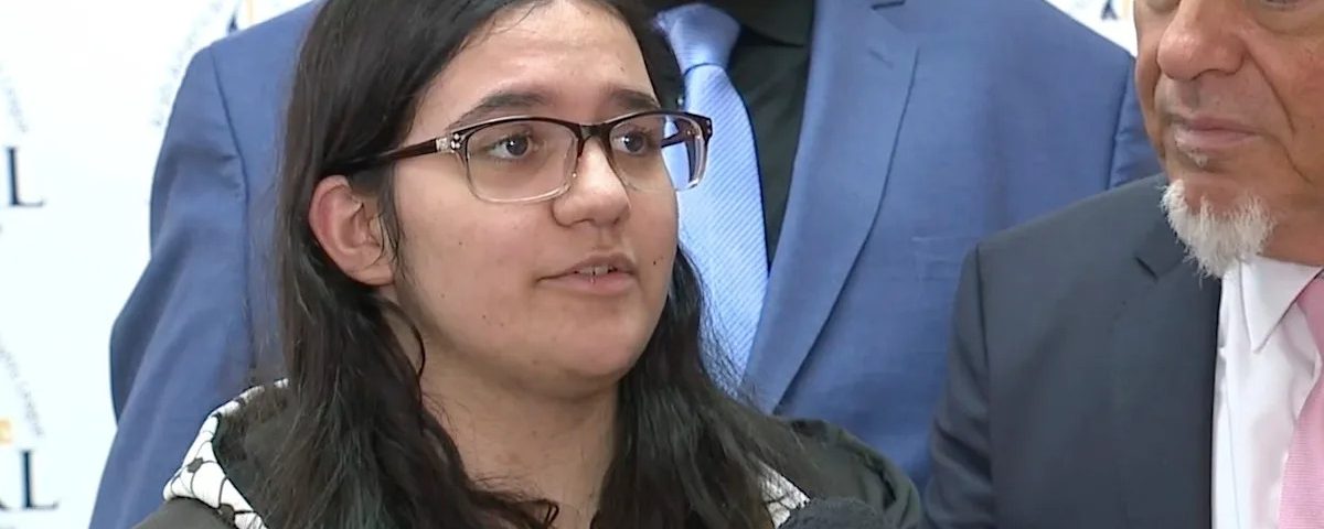 Sinh sinh Viên Palestine Kiện Michigan College về ph
