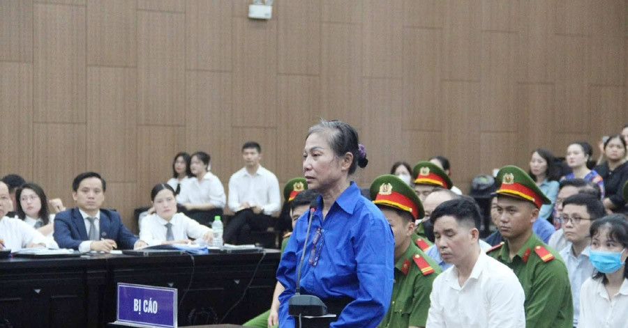 Luật sư của bà hoàng thị thúy lan và hậu & apos; Phái & Apos; ĐA