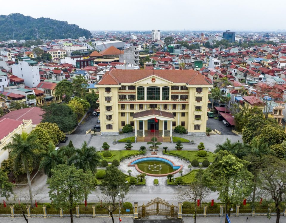 Danh Sách Bí thư, Chủ Tịch 129 XÃ, Phường