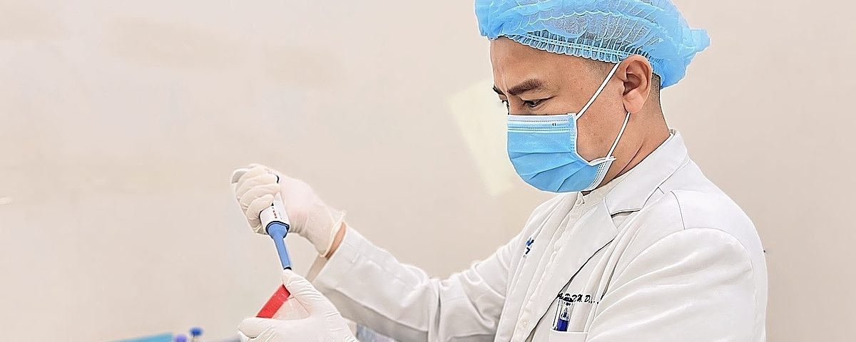 Vi không