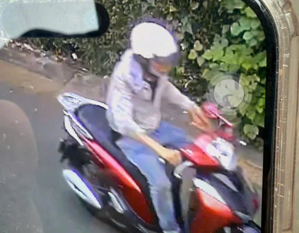 Người phụ nữ kể chuyện bị kẻ gây vụ thảm án ở Đắk Lắk kề dao cướp xe SH