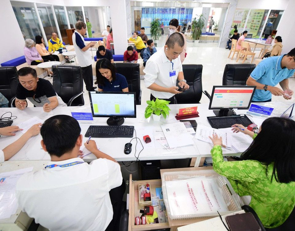 Nghiên cứu phương án sắp xếp đơn vị sự nghiệp, trường học, cơ sở y tế, doanh nghiệp nhà nước