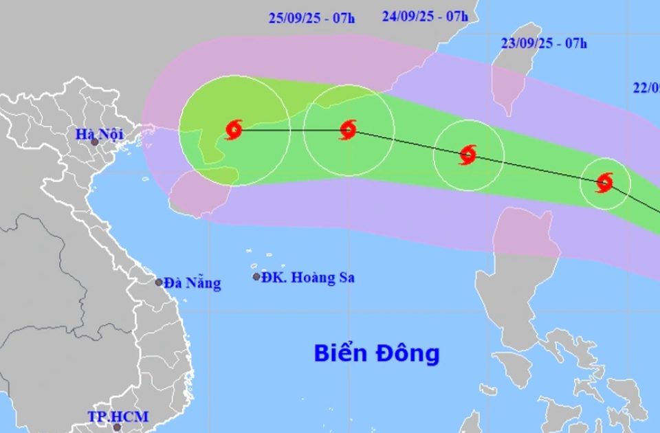 Vì sao bão Ragasa tăng nhanh 3 cấp, có thể thành siêu bão?