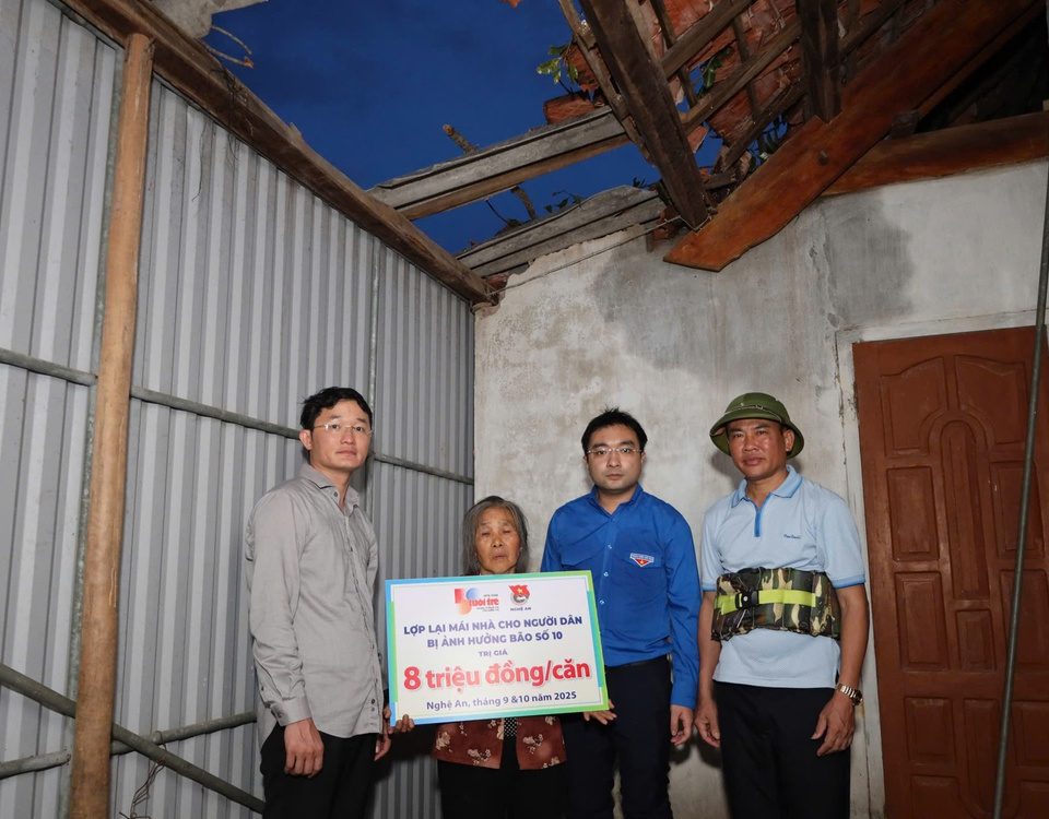 Yêu cầu chuyển 500 tỉ Vingroup và các nhà hảo tâm hỗ trợ trực tiếp đến tay người dân vùng lũ