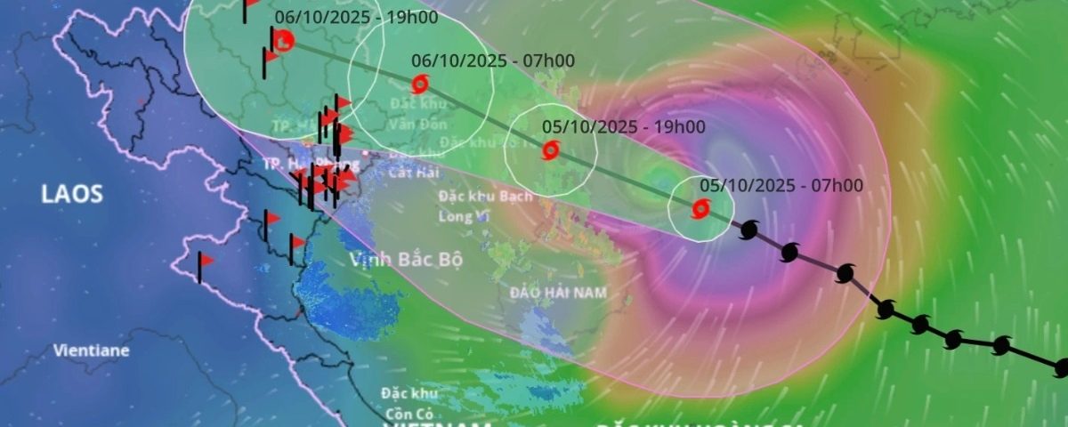Bão Matmo đang trong giai đoạn mạnh nhất, tối nay sẽ ảnh hưởng tới miền Bắc