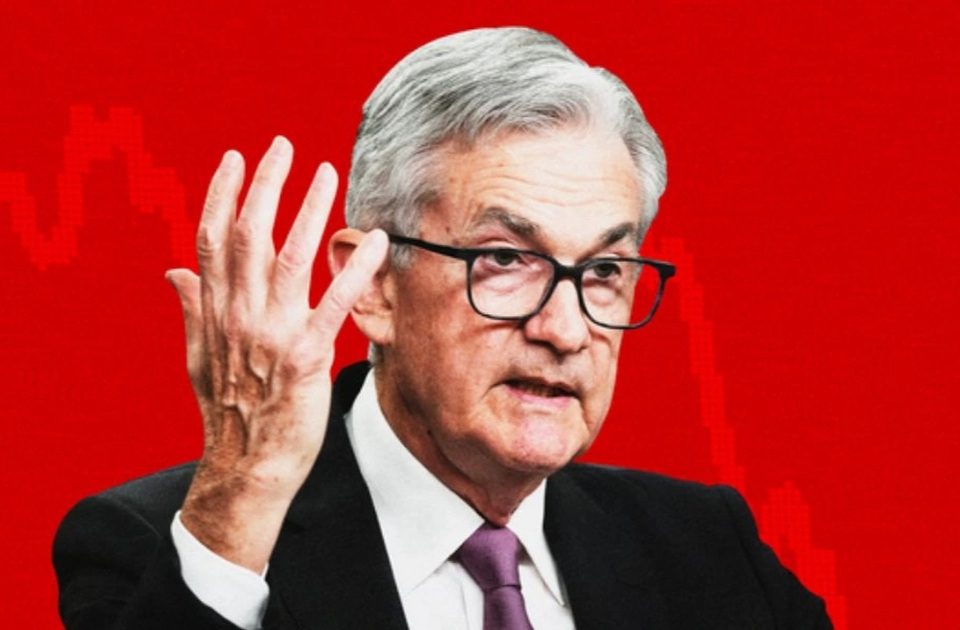 Fed vừa tiết lộ tín hiệu gì mà thị trường tài chính toàn cầu dậy sóng?