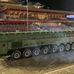 Ảnh trong bài viết: Triều Tiên duyệt binh quy mô lớn, phô diễn tên lửa liên lục địa Triều Tiên duyệt binh quy mô lớn, phô diễn tên lửa liên lục địa