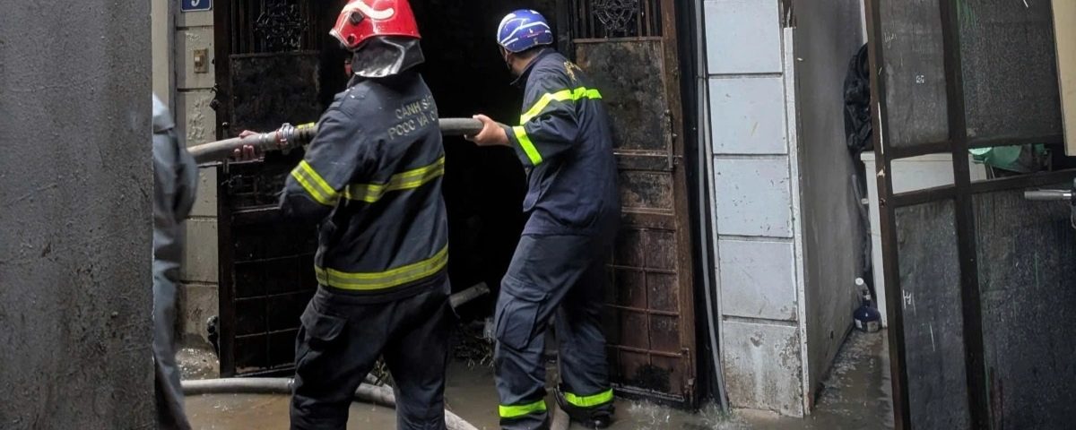 Cháy nhà làm 5 người chết: “Nạn nhân kêu cứu khoảng 1 phút rồi im bặt”