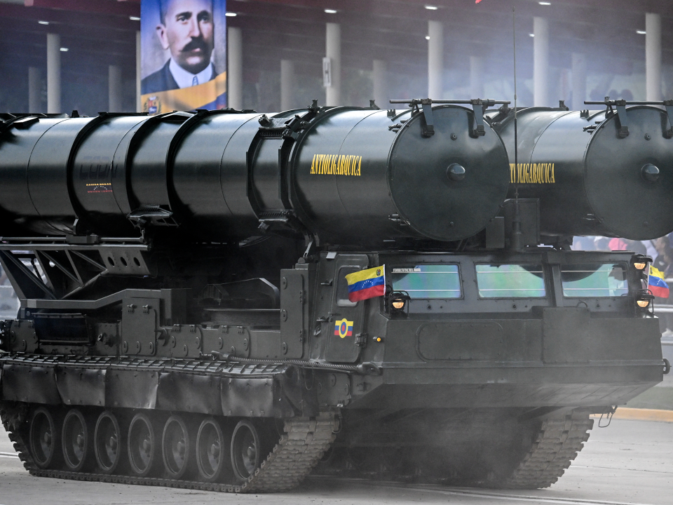 Lưới phòng không đa tầng Venezuela khiến Mỹ dè chừng